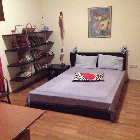 Filyra Homestay Atene Esterno foto