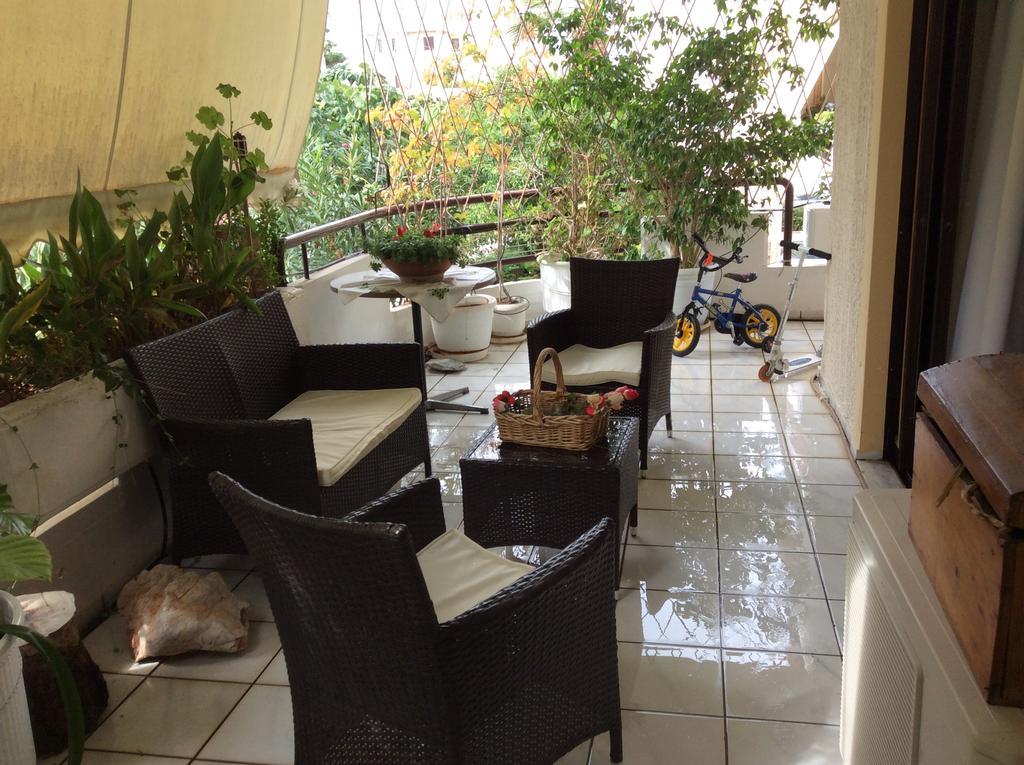 Filyra Homestay Atene Esterno foto
