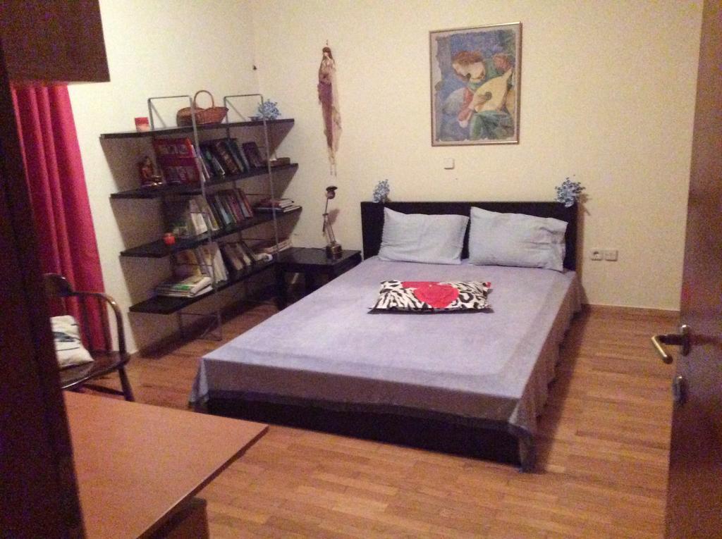 Filyra Homestay Atene Esterno foto